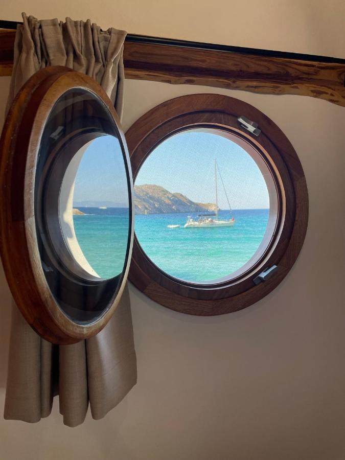 Hada Seaside Apartment Firopotamos ภายนอก รูปภาพ