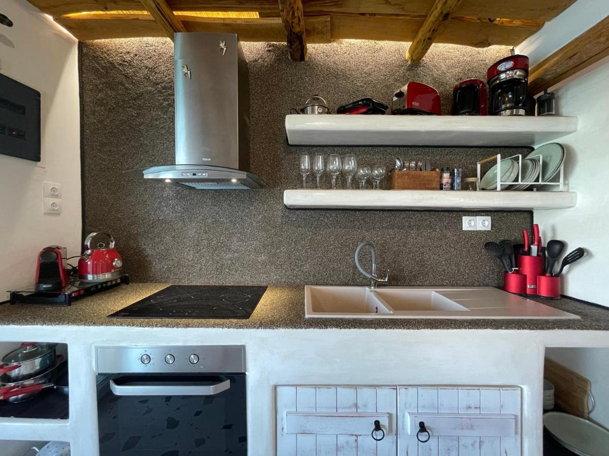Hada Seaside Apartment Firopotamos ภายนอก รูปภาพ