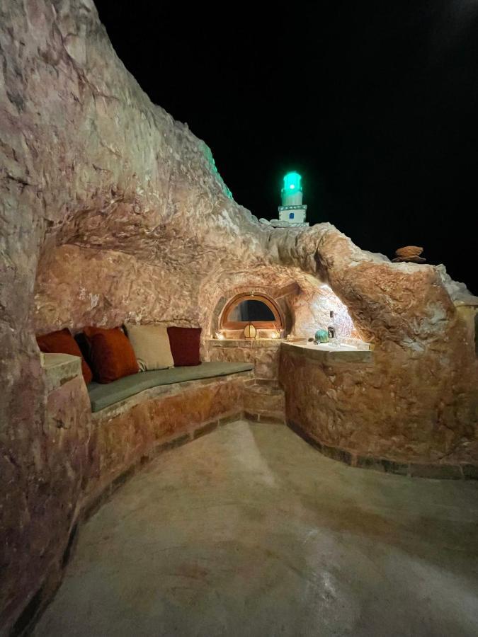 Hada Seaside Apartment Firopotamos ภายนอก รูปภาพ