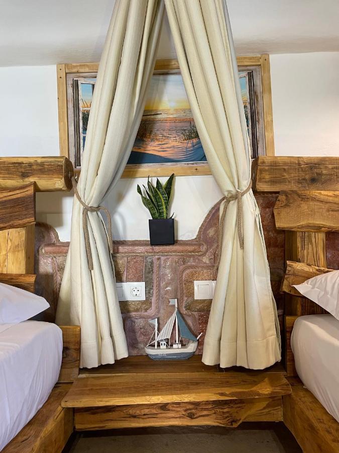 Hada Seaside Apartment Firopotamos ภายนอก รูปภาพ
