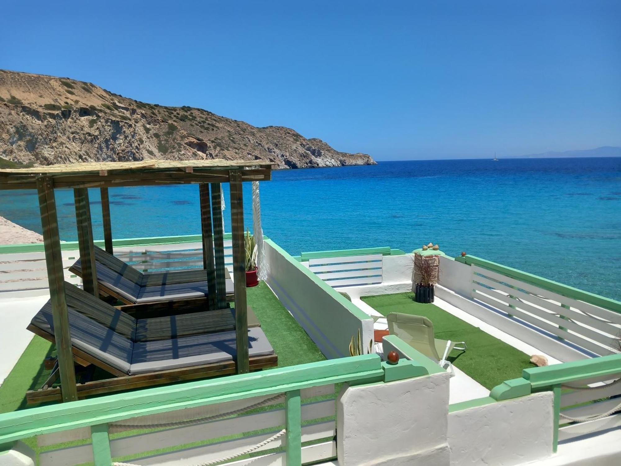 Hada Seaside Apartment Firopotamos ภายนอก รูปภาพ